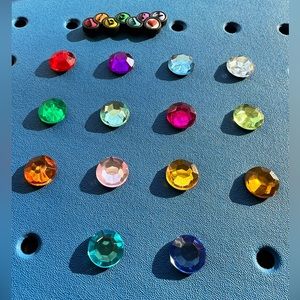 COPY - Birthstone Gems Jibbitz Garnet - January (Deep Red)